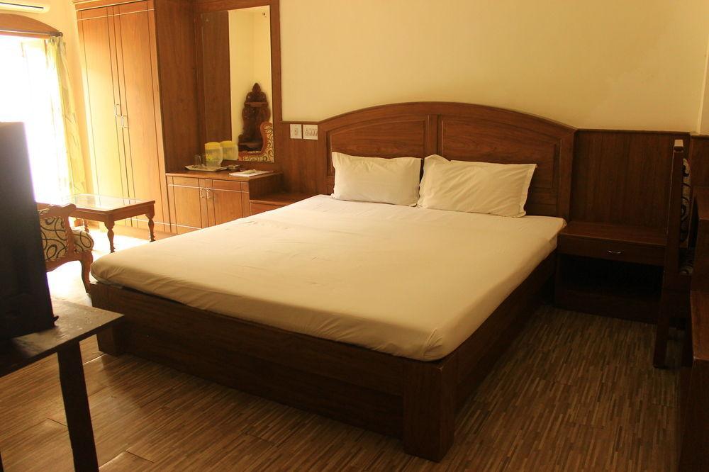 Hotel Park Avenue Kochi Extérieur photo
