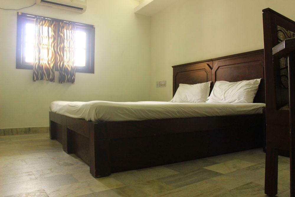 Hotel Park Avenue Kochi Extérieur photo