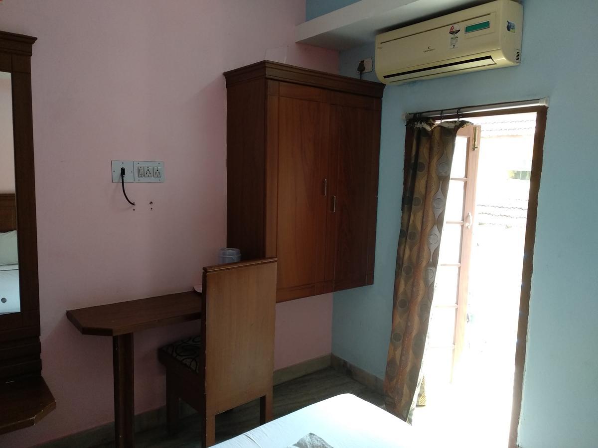 Hotel Park Avenue Kochi Extérieur photo