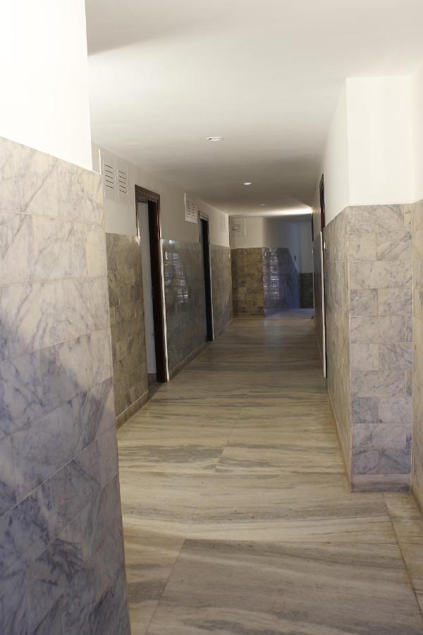Hotel Park Avenue Kochi Extérieur photo